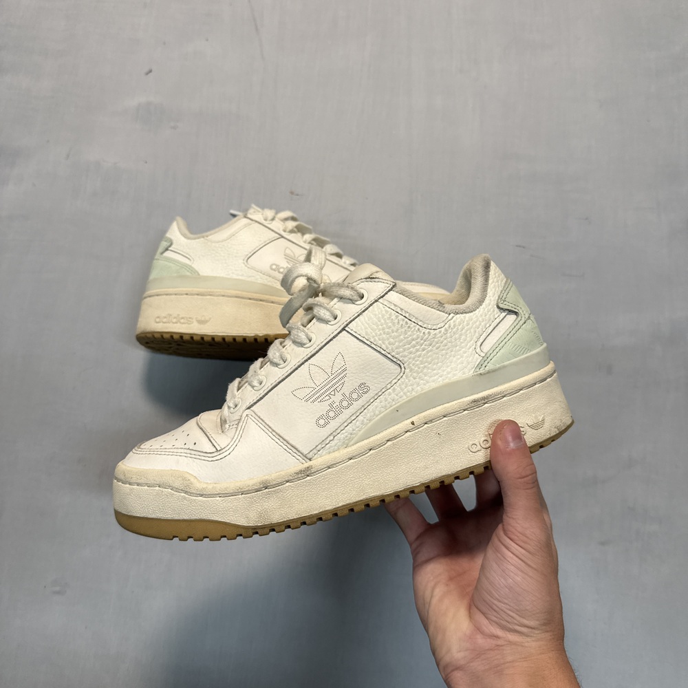 adidas Forum Low CL low-top sneakers Cream Size 8